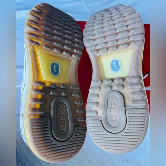 Nike Air Max 2013 Shoes Metallic Cool Grey Gum HV4303-099 Men's Size 10 NEW - Picture 12 of 12